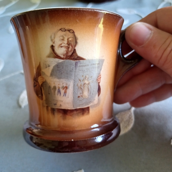 Warwick Pitcher with Cups - Picture 4 of 14